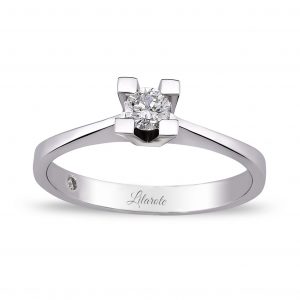 0.18 Ct Tektaş Pırlanta Yüzük