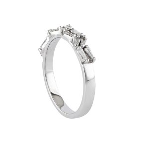 0.28 Ct Pırlanta Baget Yüzük