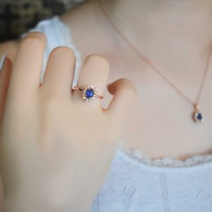 Rose Safir Pırlanta Kolye
