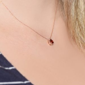 Pırlanta Yakut Damla Rose Kolye