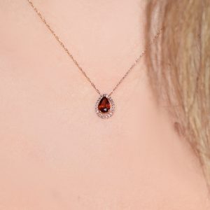 Pırlanta Yakut Damla Rose Kolye