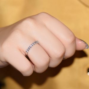0.39 Ct Pırlanta Yarım Tur Yüzük
