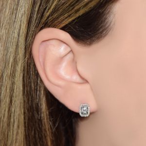 Modern Tasarım 0.18 Ct Baget Kare Tektaş Küpe