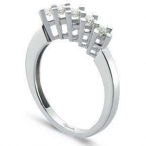 0.35 Ct. Beştaş Pırlanta Yüzük 14 Ayar