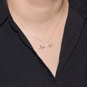 Kalp Ritimli Taşlı Altın Kolye