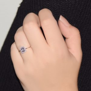 Modern Tasarım 0.09 Ct Baget Pırlanta Yüzük
