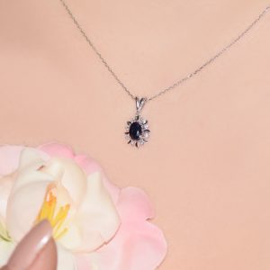 Safir Pırlanta Kolye
