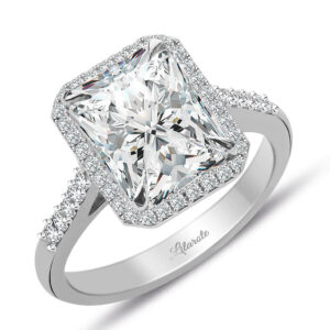 Pırlantalı Topaz Baget Kesim Tektaş Yüzük