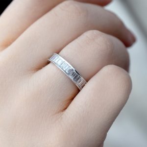 1.59 Ct. Modern Tasarım Tamtur Baget Pırlanta Yüzük